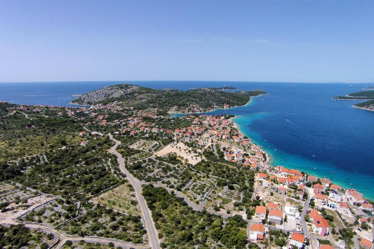 Family Friendly Seaside Apartments Razanj, Rogoznica - 10373 Eksteriør billede