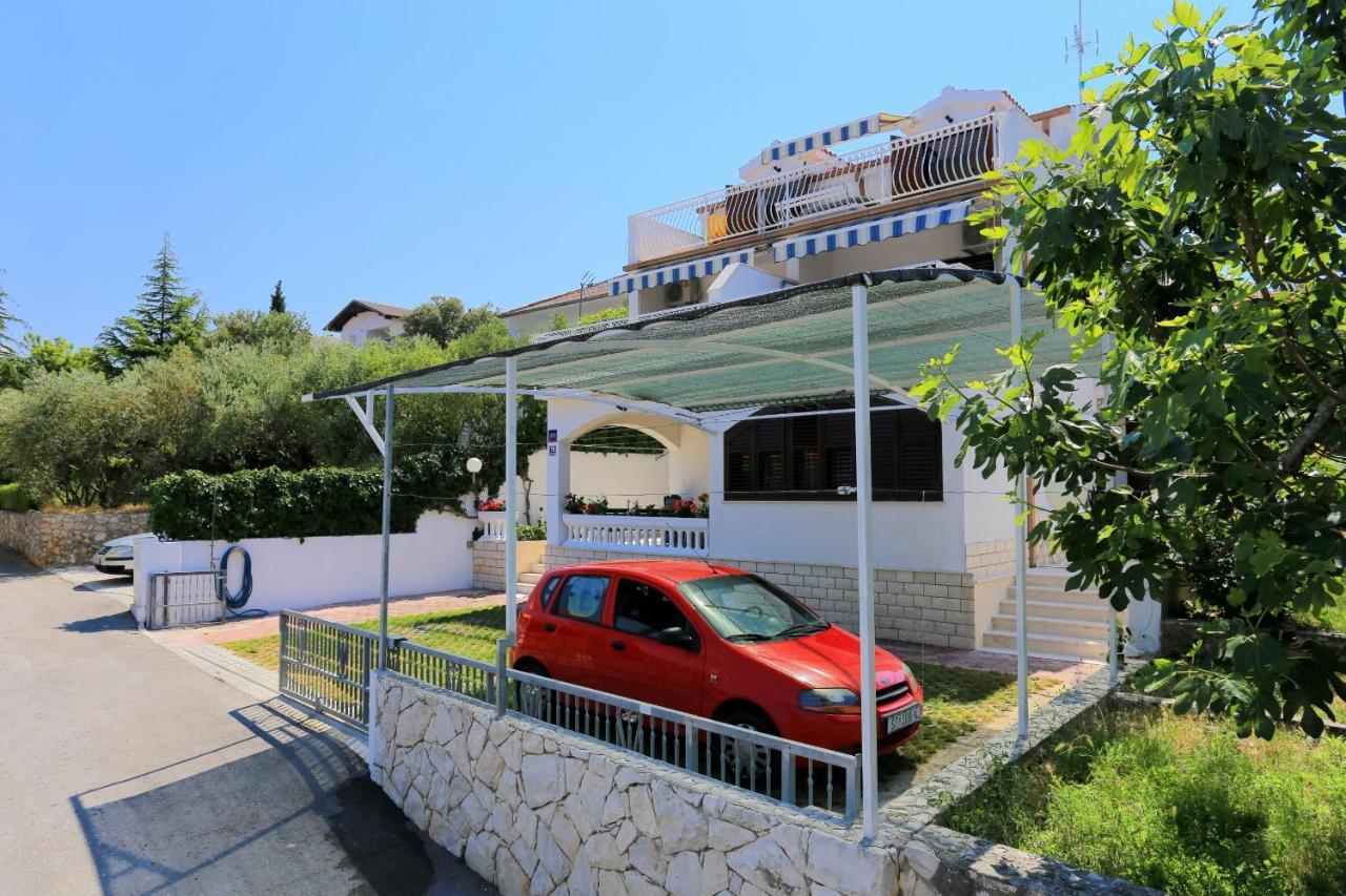 Family Friendly Seaside Apartments Razanj, Rogoznica - 10373 Eksteriør billede