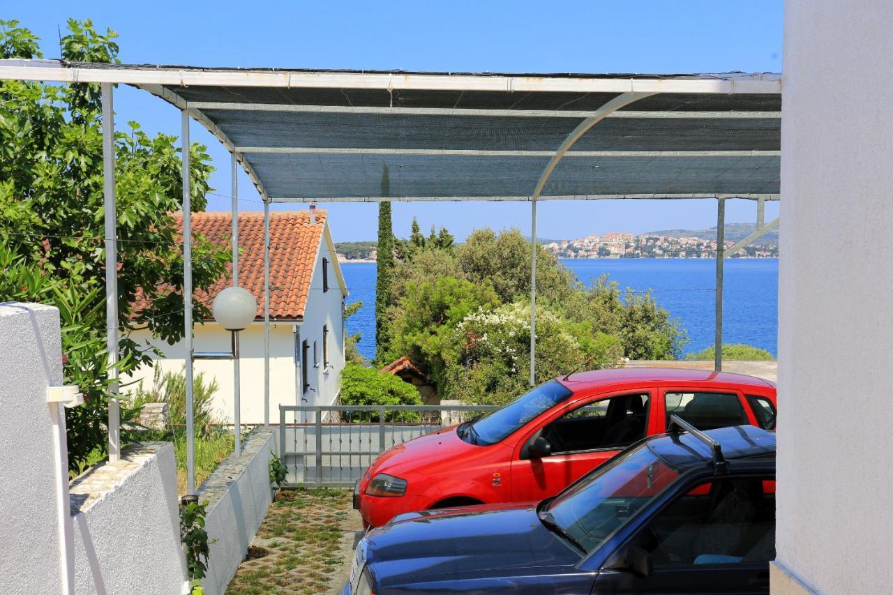 Family Friendly Seaside Apartments Razanj, Rogoznica - 10373 Eksteriør billede
