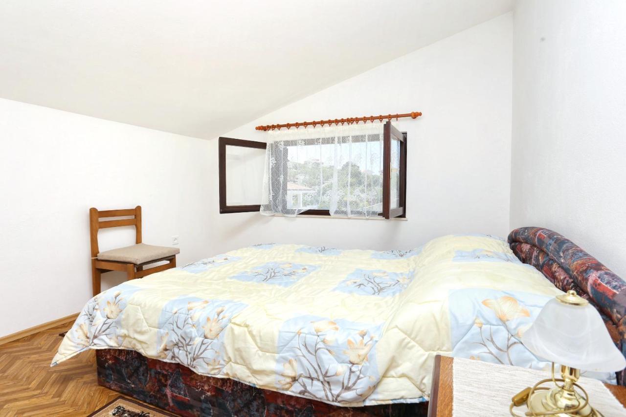 Family Friendly Seaside Apartments Razanj, Rogoznica - 10373 Eksteriør billede