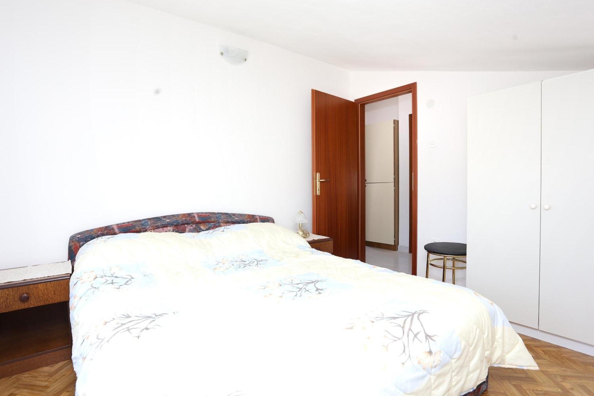 Family Friendly Seaside Apartments Razanj, Rogoznica - 10373 Værelse billede